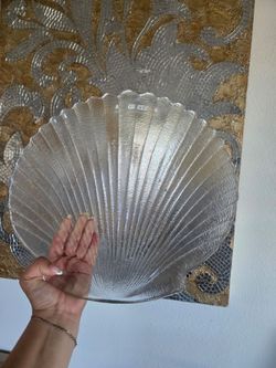 3 serving glass shell platters