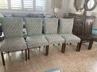 Six Dinning room chairs