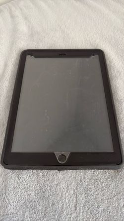 iPad For Sale! (6th Gen) OBO!