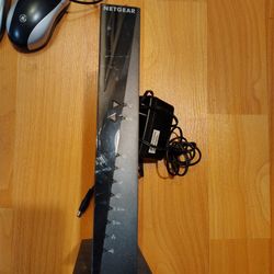 Netgear AC1750 WiFi Router Modem 2-in-1 C6300 V2