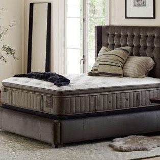 Queen Size Mattress Stearns Foster LUX ESTATE MOORE Pillow Top 14” inches Thick Firm New From Factory Delivery Same Day