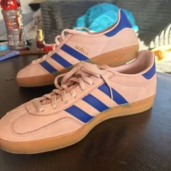 Women’s Adidas Gazelle Size 9 1/2