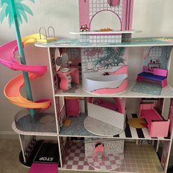 LOL Doll house