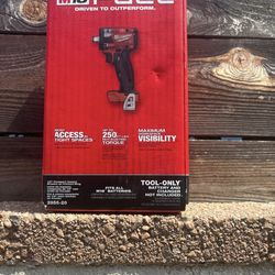 1/2 inche impact drill milwaukee brand new sealed