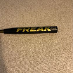 Miken Freak Gold