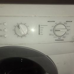 se vende una lavadora nomas hace puro ruido 