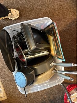 Large lot pots and pans
