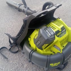 Sopladora Ryobi 40v $150