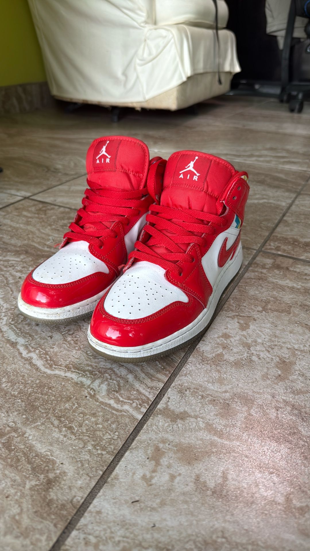 Jordan 1 Mid Barcelona