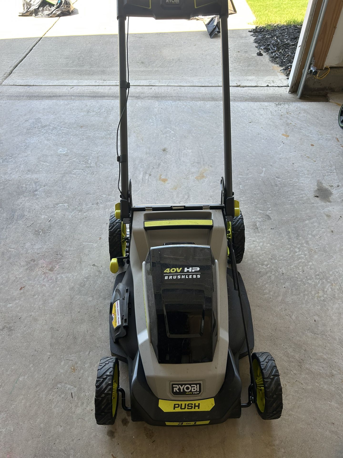 20in Self Propelled 40V Ryobi Mower