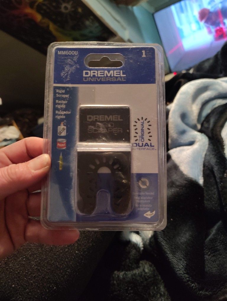 Dremel Multi-tool Universal Scraper Attachment