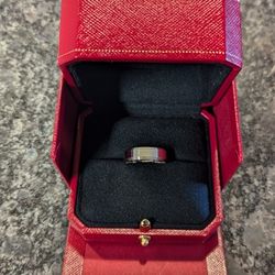 Cartier D'Amour Platinum 6 mm Wedding Band. Size 9.5 or 61 mm. 