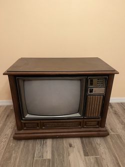 Classic 1970s RCA Television