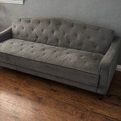 Reclinable Couch  