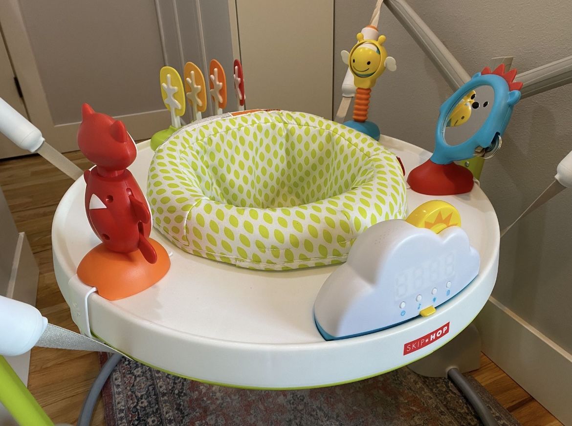Skip Hop Jumpscape Foldaway Activity Jumper