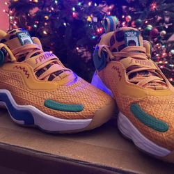 7.5 Adidas Lego Sneakers