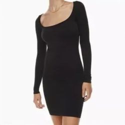 NWT Aritzia Sunday Best Delta Sinchseamless Dress in Black Size S