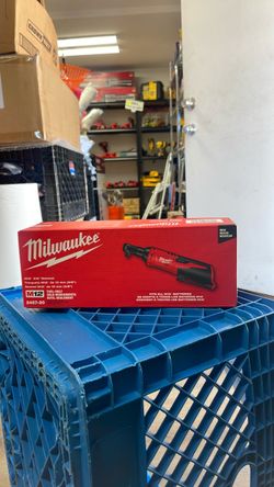 Milwaukee M12 -3/8 RATCHET- tool only and only pick up