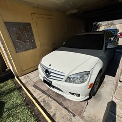 2009 Mercedes-Benz C-Class