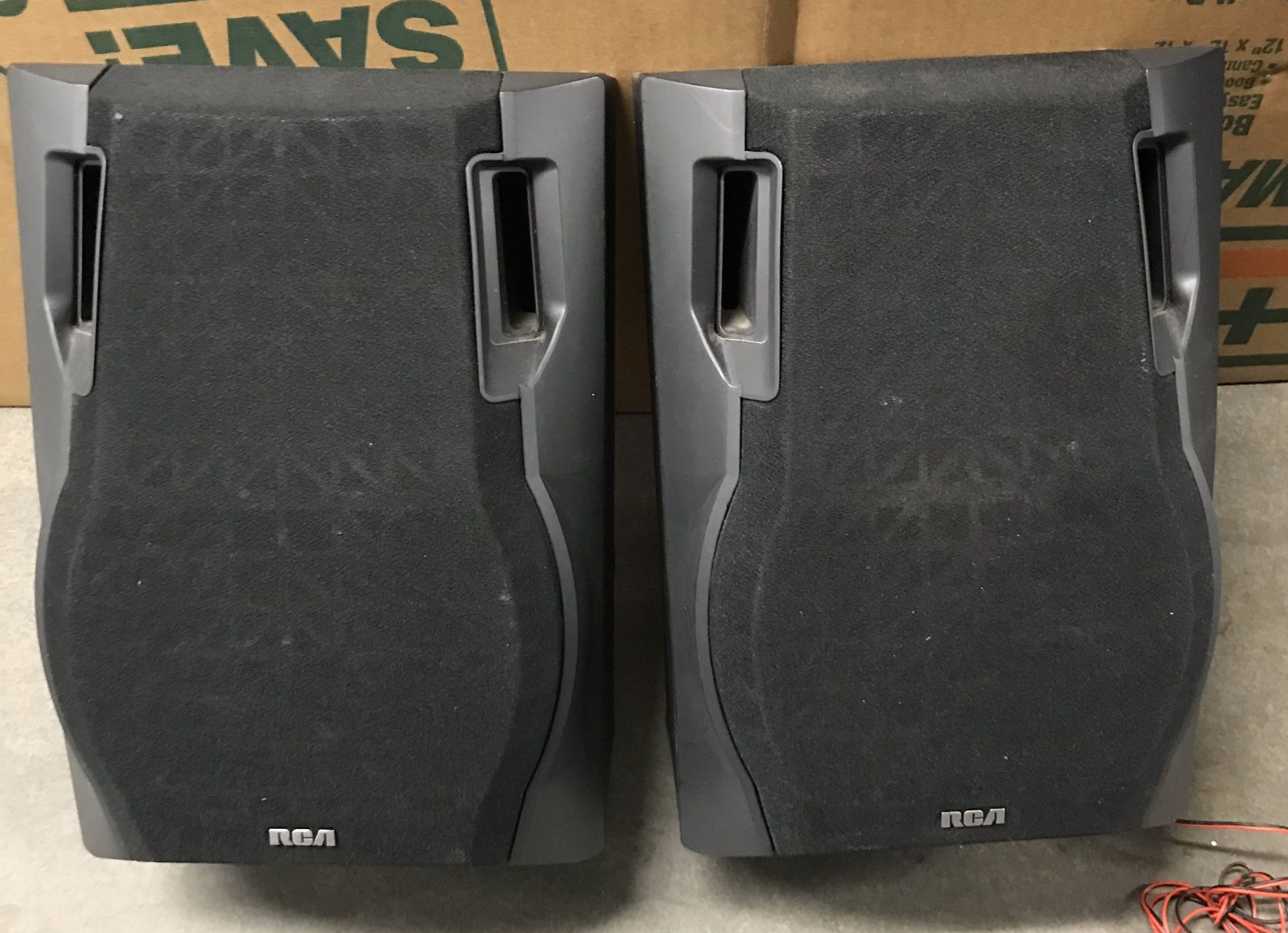 RCA RS1285 speaker