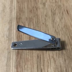 nail clippers