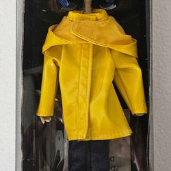 Coraline Raincoat -  Bendy Doll NECA TOYS 