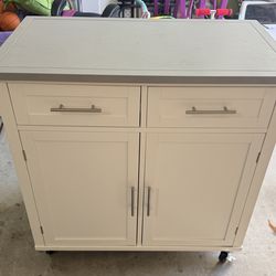 Kitchen Island portable
