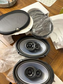 JL audio  speakers brand new
