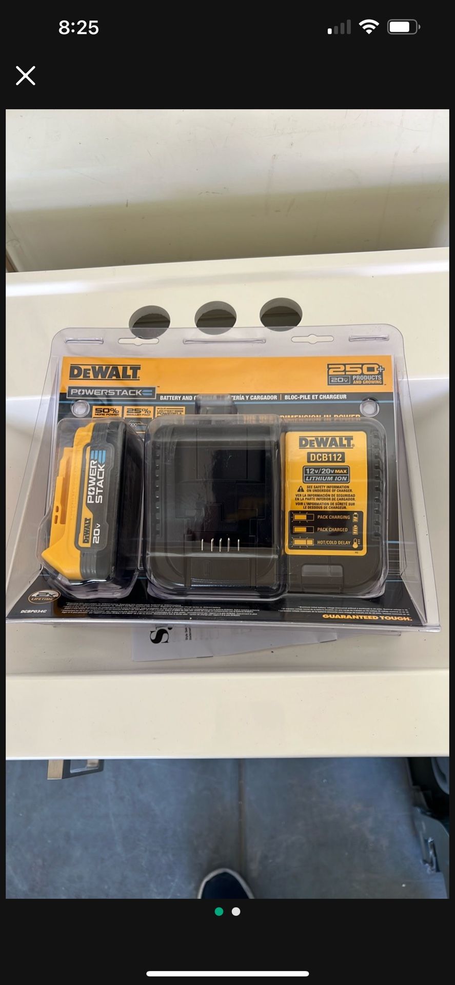 20 V Lithium Dewald Charger