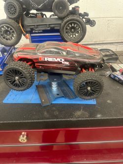 Traxxas mini e-revo 1/16 scale