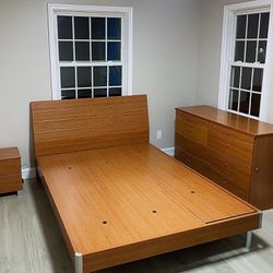 Bedroom Set - Queen Bed Frame, Dresser, Nightstand & Mirror