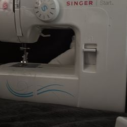 Singer Sewing machine