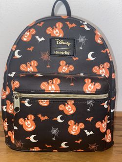 NWT Disney Loungefly Mickey Mouse Pumpkin Halloween Mickey Mini Backpack