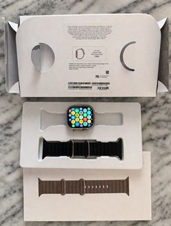 Apple Watch Ultra 2 (49mm) – Like New
