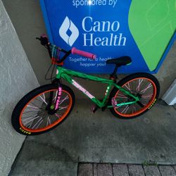 Savage Flyer Se Bike