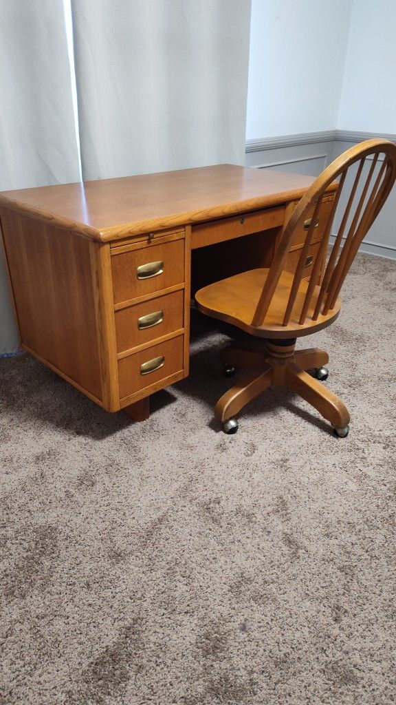 Vintage Oak Desk 