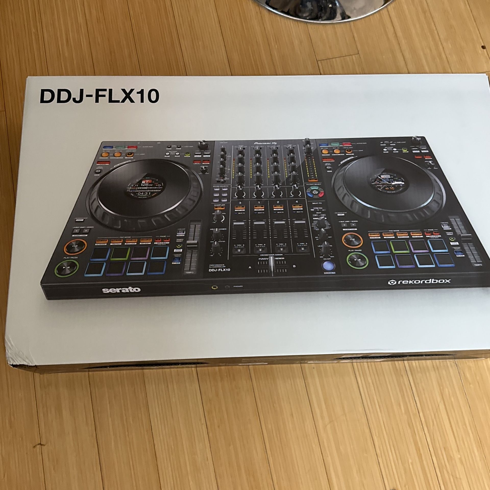 DDJ FLX 10 Rekord Box And Serato