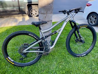 2022 Ibis Ripley AF full suspension mountain bike (large)