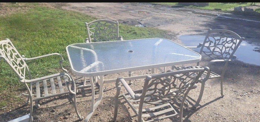 Patio Set