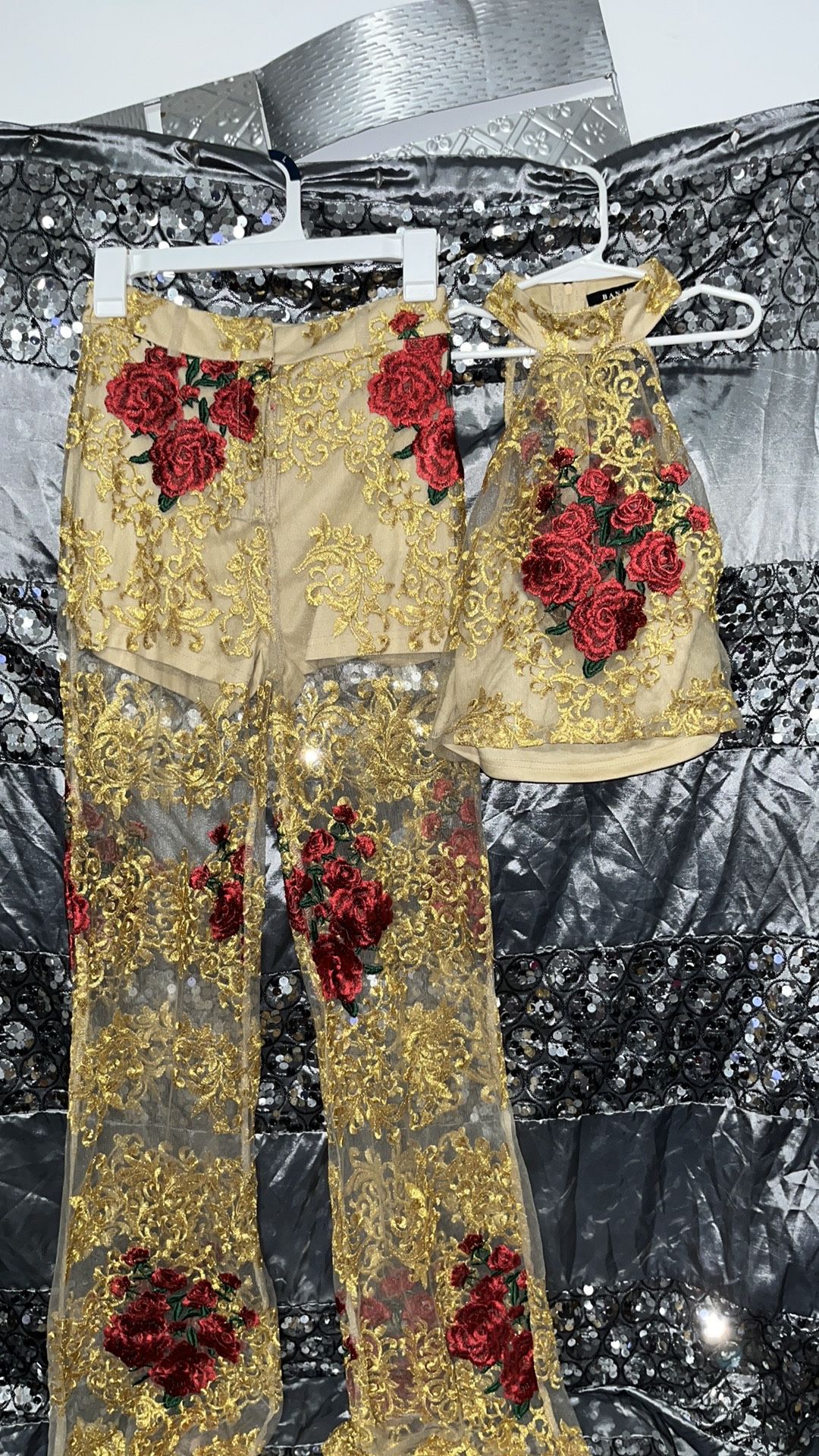 Gold Lace 2 Piece Set