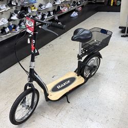 Razor scooter