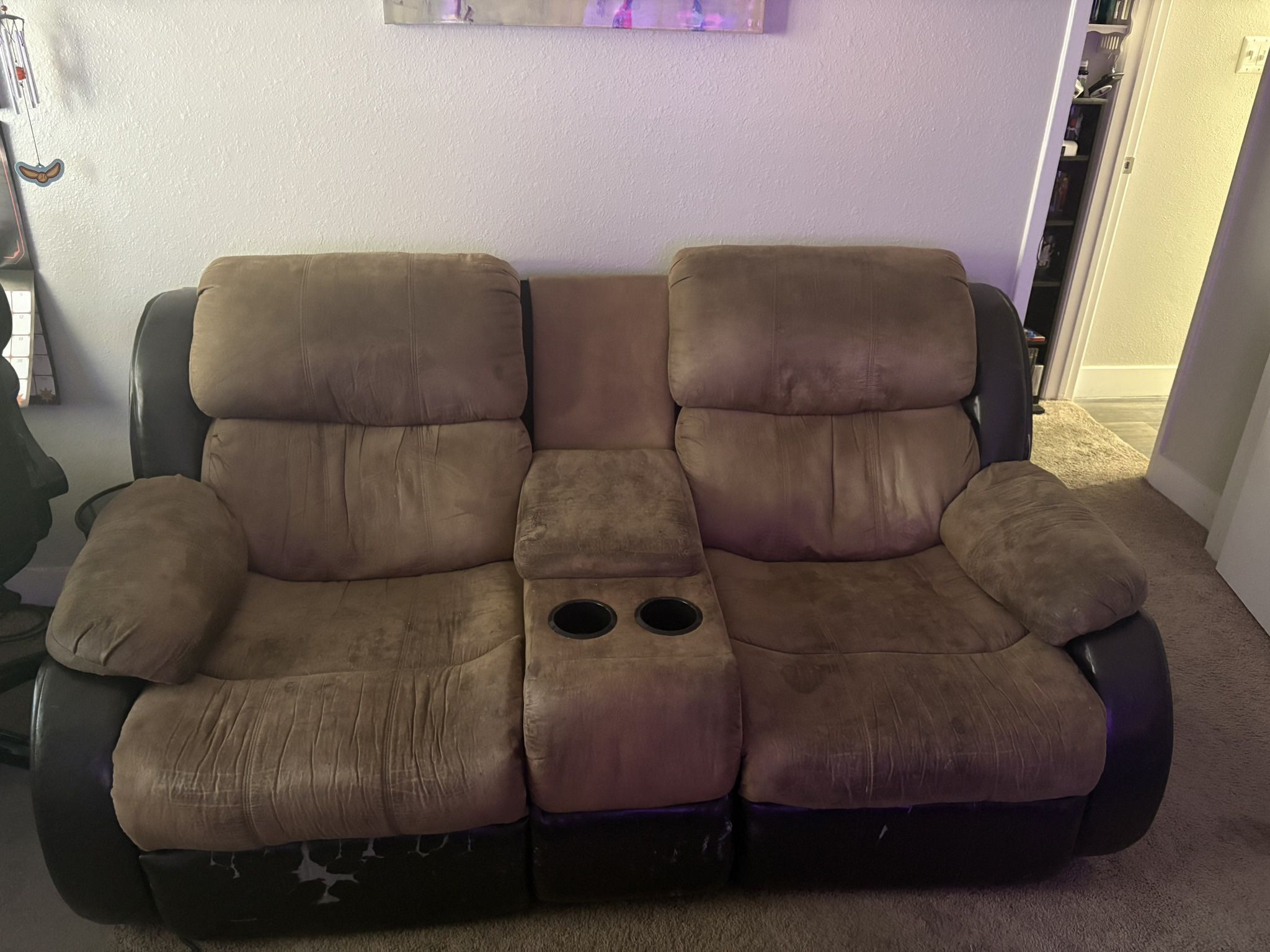 Free! Reclining love Seat Couch
