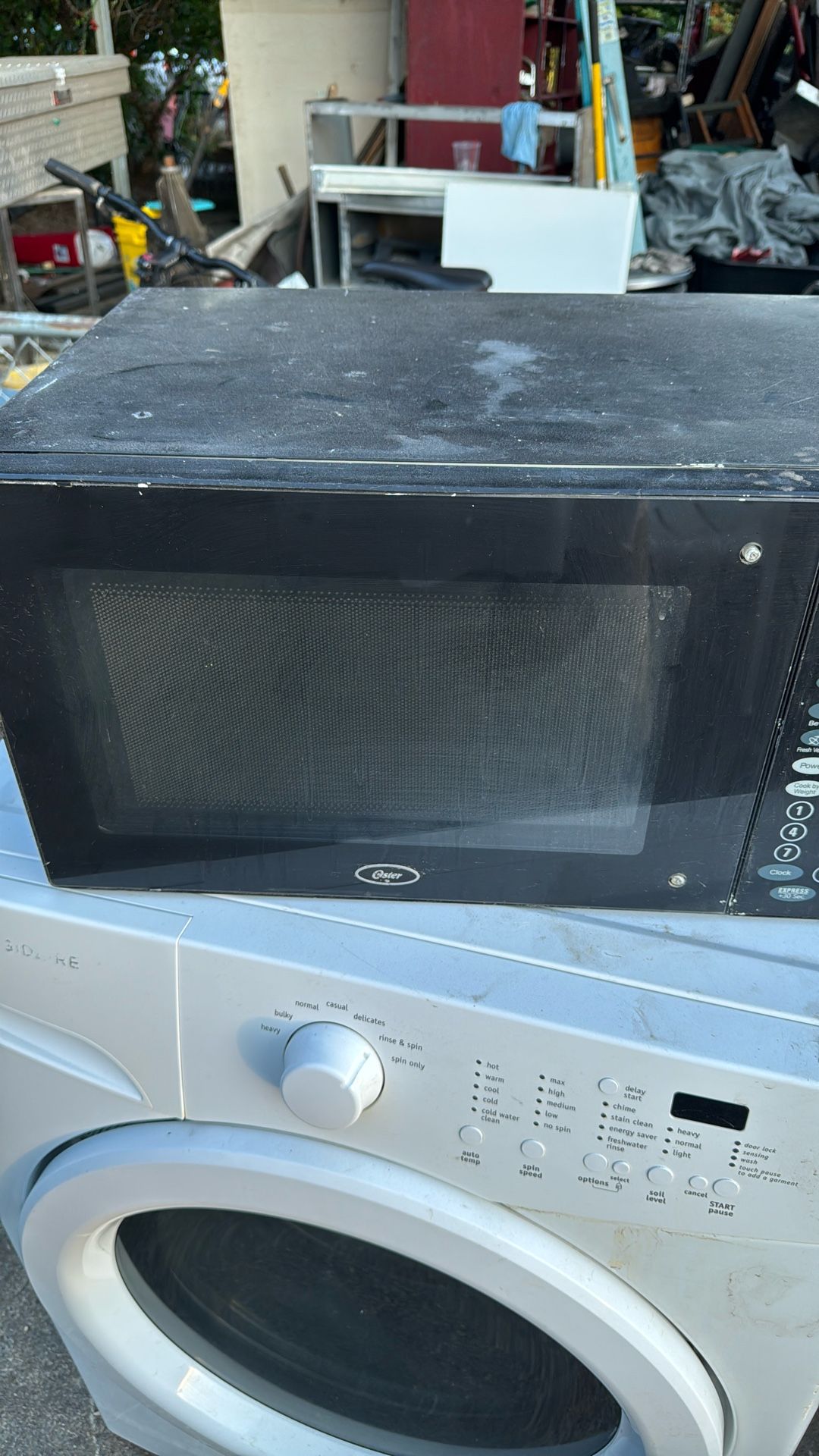 Oster Microwave Works Great