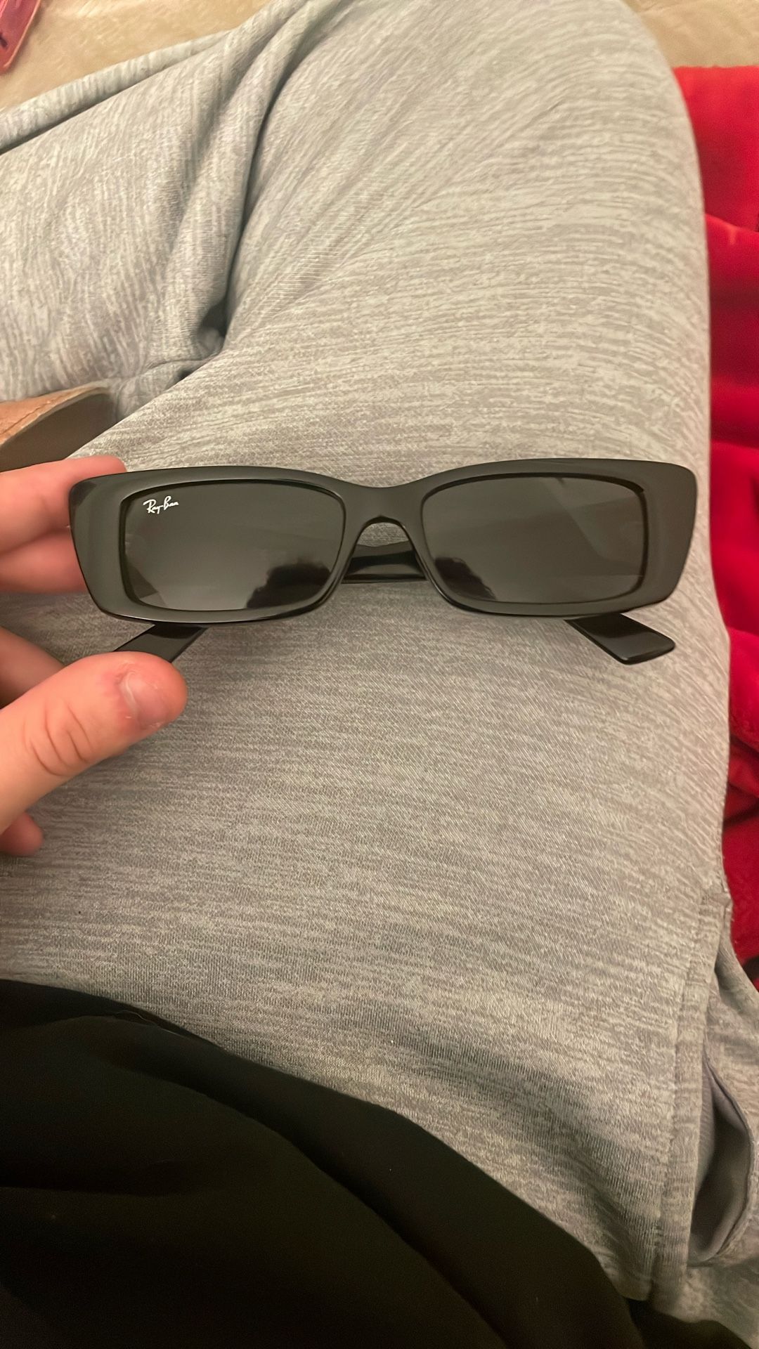 Ray ban