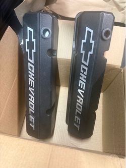 Small block aluminum valve covers