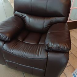 *Ad Special!!!*---Attractive Madrid Brown Leather Reclining Sets---From $1099!!!---Delivery And Financing👌