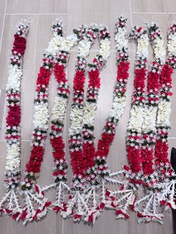 Artificial flowers for decor