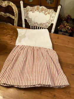 Pottery Barn Queen Bedskirt