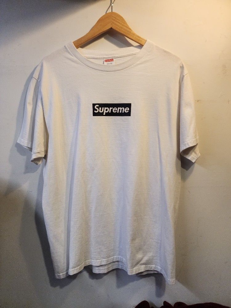 supreme paris bogo