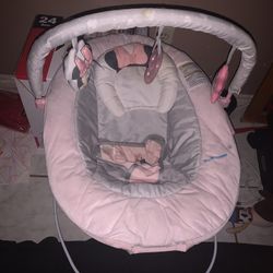 Minnie Mouse Bouncer